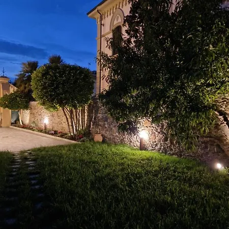 Serra Di Mare Casa Con Giardino Livorno Exterior foto
