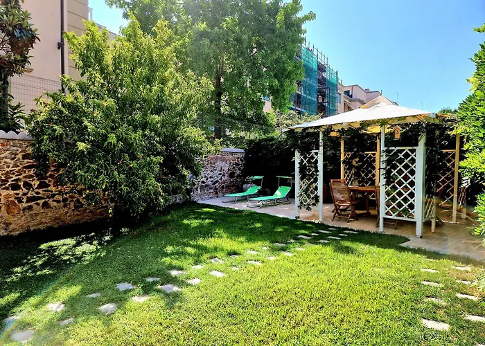 Serra Di Mare Casa Con Giardino